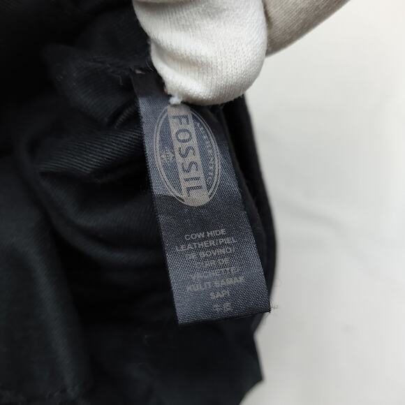 Fossil Black Pebbled Leather Zipper Expandable Crossbody Bag - Picture 15 of 16